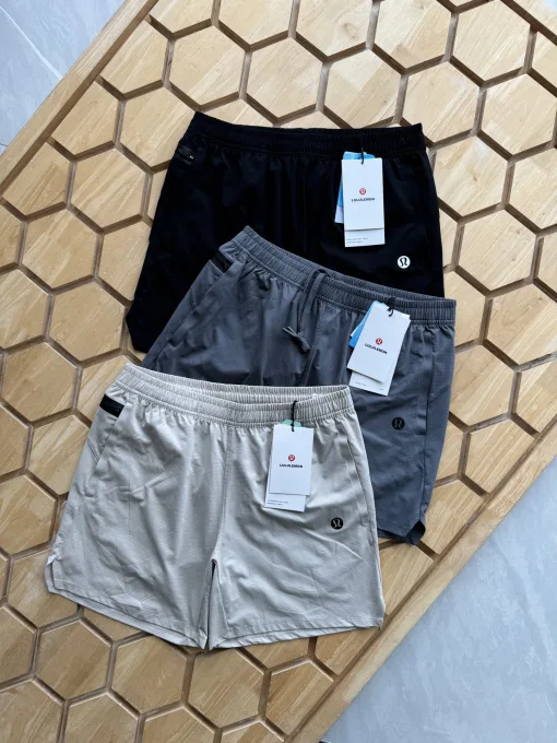Premium Earth Shorts Schwarz Klassischer Stil