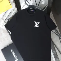 Bestseller Louis Vuitton Kurzarm Schwarz Logo Luxus