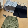 Luxuriöse Lululemon Shorts in Schwarz, atmungsaktive Kollektion