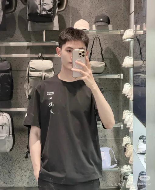 Premium Descente Kurzarm Schwarz Luxus