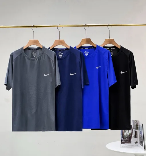 Hochwertiges Nike T-Shirt Black Collection