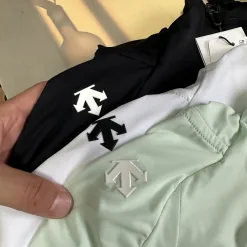 Luxury Descente Langarm Weiß Minimalistischer Luxus