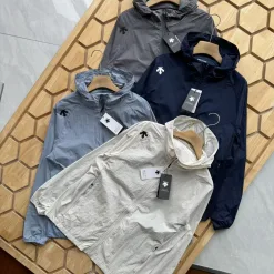 Premium Descente Jacken Navy Seide Atmungsaktive Kollektion