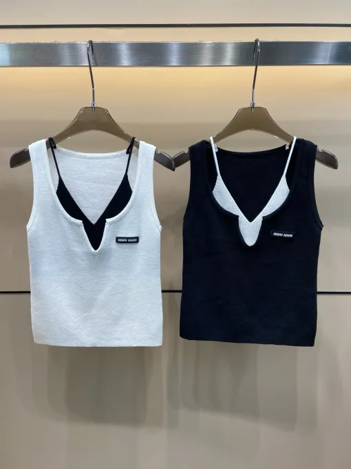 Premium Miu Miu Weste Weiß Strick Logo Luxus