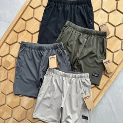 Luxus-Shorts aus schwarzem Polyester von Patagonia Classic Collection