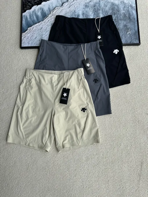 Bestseller Mammut Shorts Black Breathable Kollektion