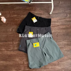 Luxus-Shorts von Ami in der blauen Kollektion