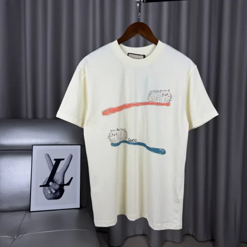 Premium Gucci Kurzarm-Kollektion mit rotem Baumwolldruck
