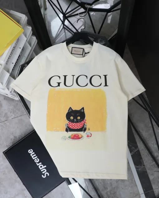 Bestseller Gucci Kurzarm Beige Print Luxus