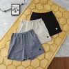 Premium Qualität Descente Shorts Schwarz Minimalistischer Luxus