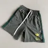 Luxuriöse Adidas Shorts Classic Kollektion