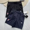 Luxus-Shorts Descente in Schwarz, Freizeitkollektion