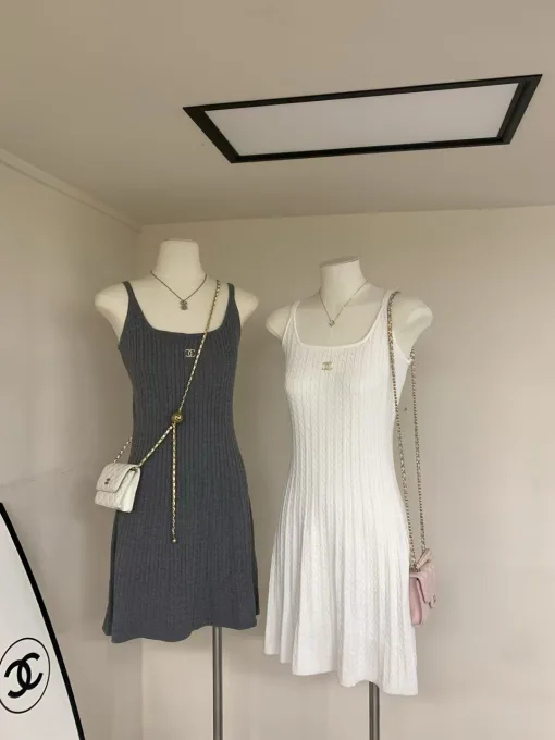 Luxus Chanel Hosenträger Grau Strick Luxus