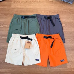 Luxus-Shorts von Patagonia in Lila, lässig, luxuriös