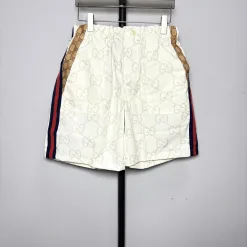 Premium Gucci Shorts Red Denim Jacquard Kollektion
