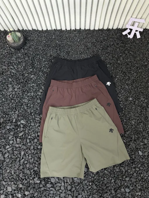 Hochwertige Descente Shorts Schwarz Logo Luxus