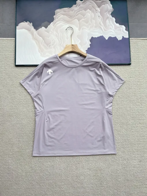 Bestseller Descente T-Shirt Schwarz Casual Kollektion