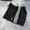 Hochwertiges Adidas Shirt Schwarz Strick Klassischer Stil