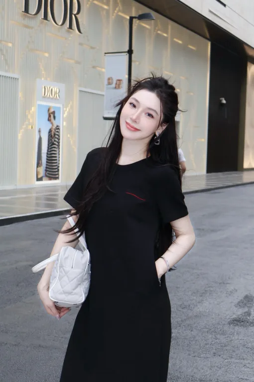 Luxus Balenciaga Kurzarm Grau Bestickter Stil