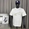 Bestseller: Kurzarm-T-Shirts von Louis Vuitton im weißen karierten Baumwollstil