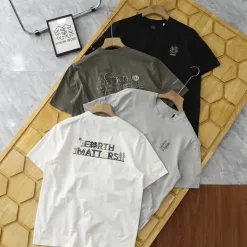 Premium Gap Kurzarm Schwarz Baumwolle Grafikstil