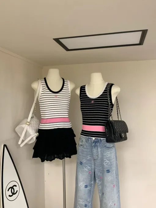 Luxus Chanel Weste Weiß Strick Bestickt Stil