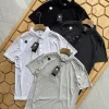 Hochwertiges Kurzarm-Shirt aus schwarzer Seide von Descente, sportliche Kollektion