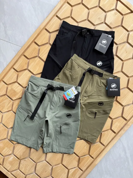 Hochwertige Mammut Shorts im schwarzen Nylon-Stil