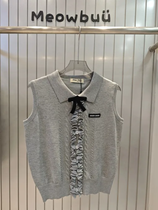 Luxus Miu Miu Weste Grau Strick Logo Luxus