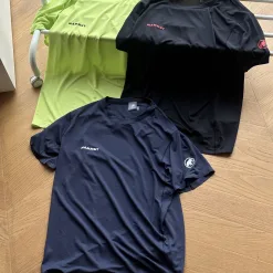 Premium Qualität Mammut Kurzarm Schwarz Luxus