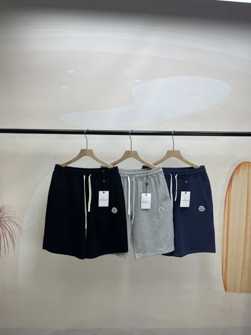 Hochwertige Moncler Shorts aus schwarzer Baumwolle, Casual Collection