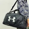 Hochwertige Under Armour Sporttaschen im klassischen Stil