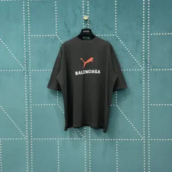 Hochwertige Balenciaga Kurzarm Schwarz Baumwolle Print Luxus