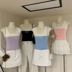 Hochwertige Miu Miu Weste Lila Strick Strass Luxus