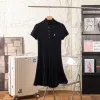 Premium Ralph Lauren Kurzarmkleid aus weißem Strick mit Stickerei