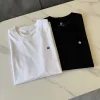 Hochwertige Lululemon Kurzarm-Kollektion mit schwarzem Logo