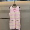 Luxus Chanel Weste Rainbow Knit Kollektion