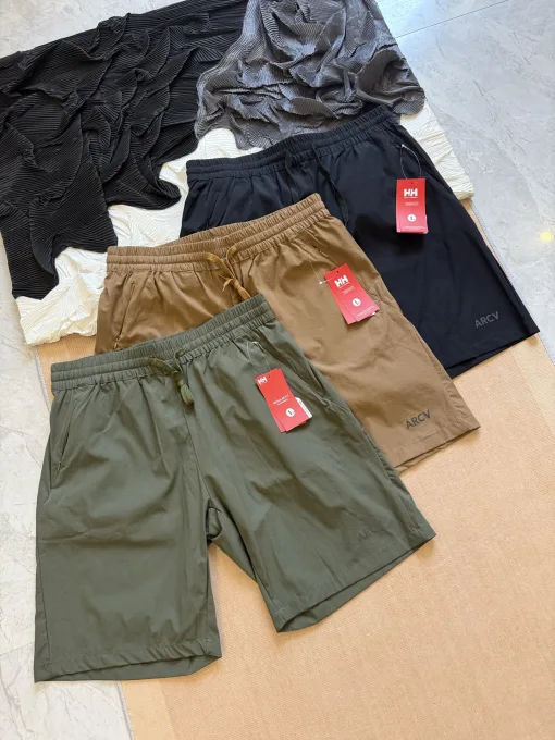 Hochwertige Helly Hansen Shorts Grün Casual Kollektion
