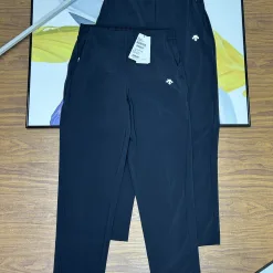 Hochwertige Descente-Hose in Schwarz, lässiger Stil