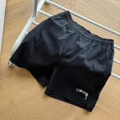 Bestseller Nike Shorts im Nylon-Stil