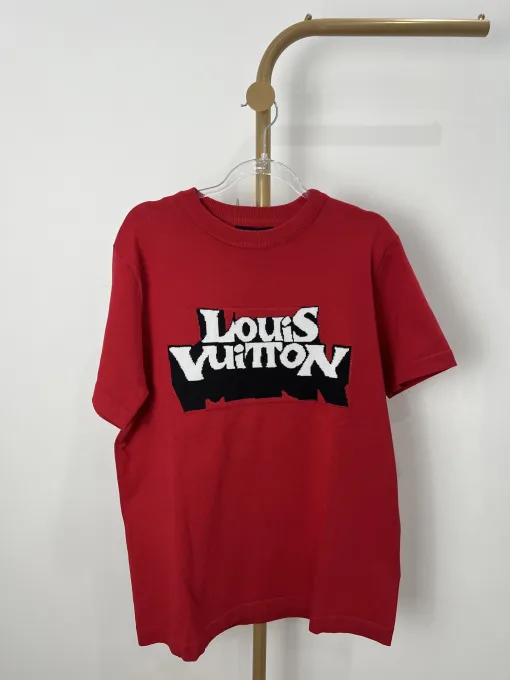 Hochwertige Louis Vuitton Kurzarm-Kollektion aus rotem Jacquard-Strick