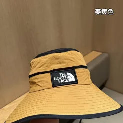 Bestseller The North Face Mütze im schwarzen Stil