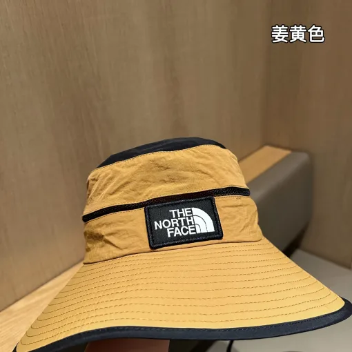 Bestseller The North Face Mütze im schwarzen Stil