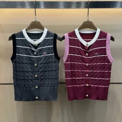 Luxus Chanel Weste Grau Strick Gestreift Stil