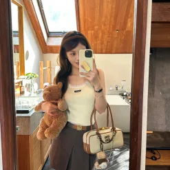 Premium Miu Miu Weste Weiß Strick Logo Kollektion