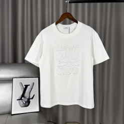 Hochwertige Loewe Kurzarm-Kollektion aus weißer Baumwolle