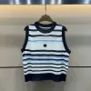 Hochwertige Chanel Weste Strick Streifen Kollektion