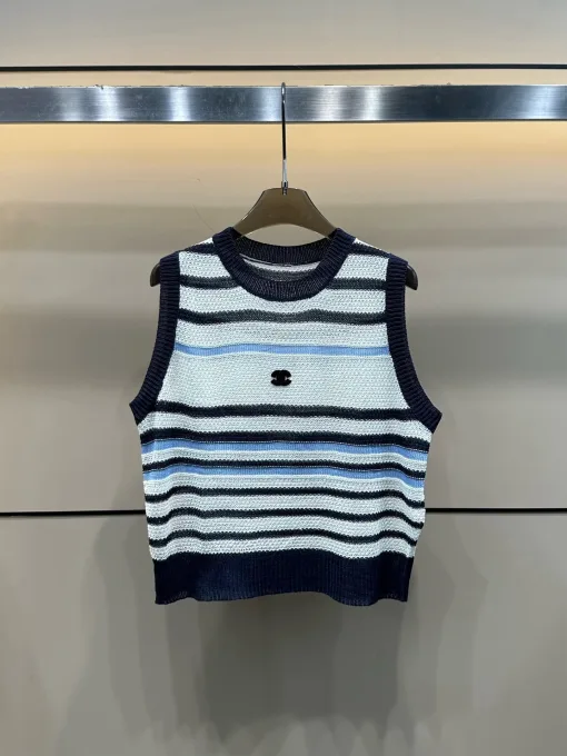 Hochwertige Chanel Weste Strick Streifen Kollektion