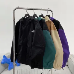 Premium Qualität The North Face Jacken Schwarz Polyester Patchwork Luxus