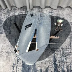 Meistverkaufte Chrome Hearts Jeans Blau Leder Distressed Style